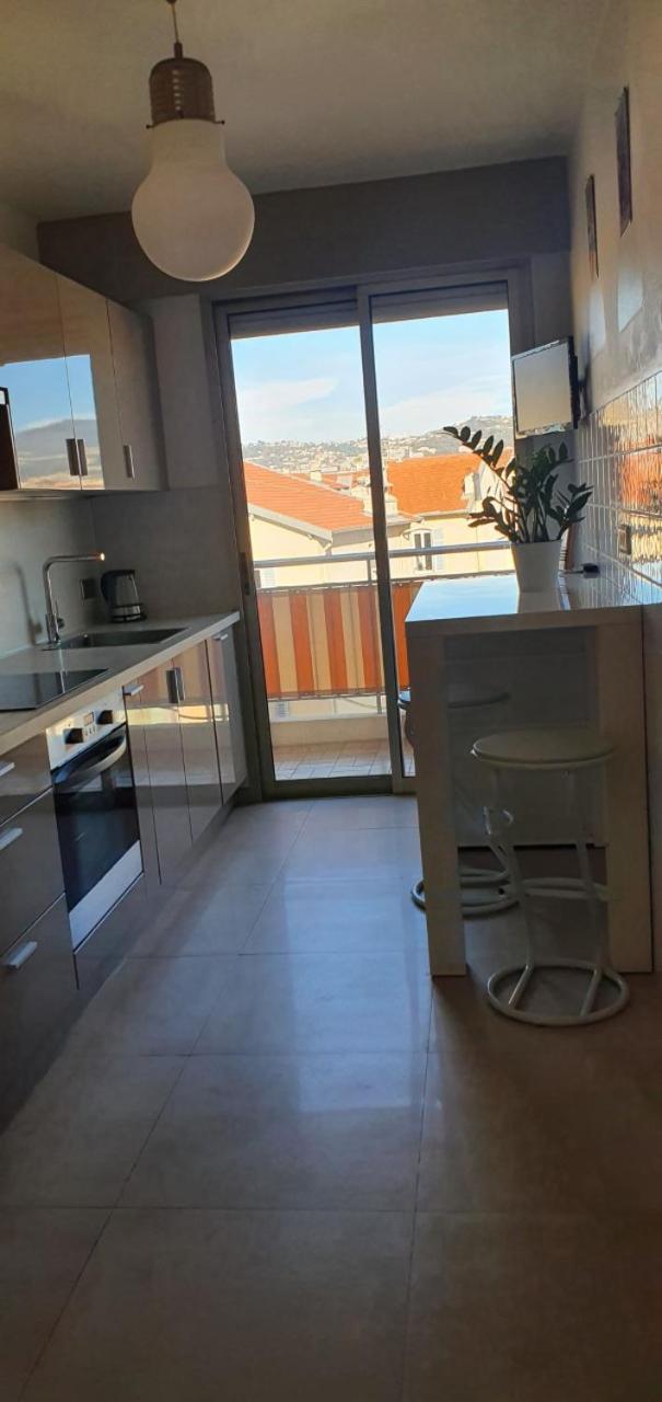 Bel Appartement Plein Centre Nice Luaran gambar